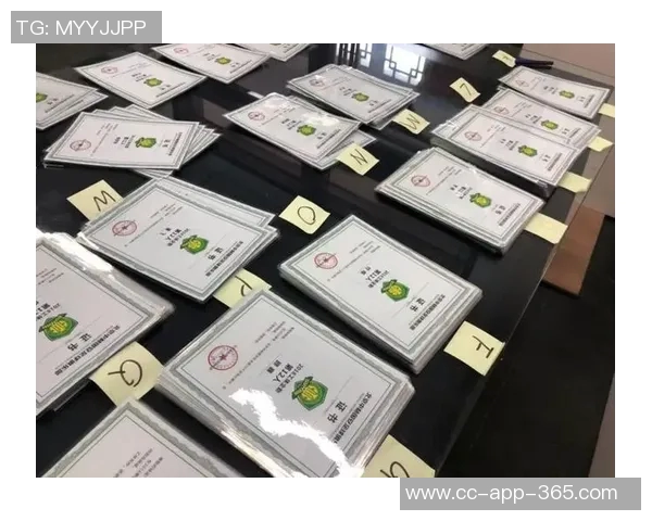 全勤球迷证书领取时间通知请于一月八日至一月十四日期间前来领取